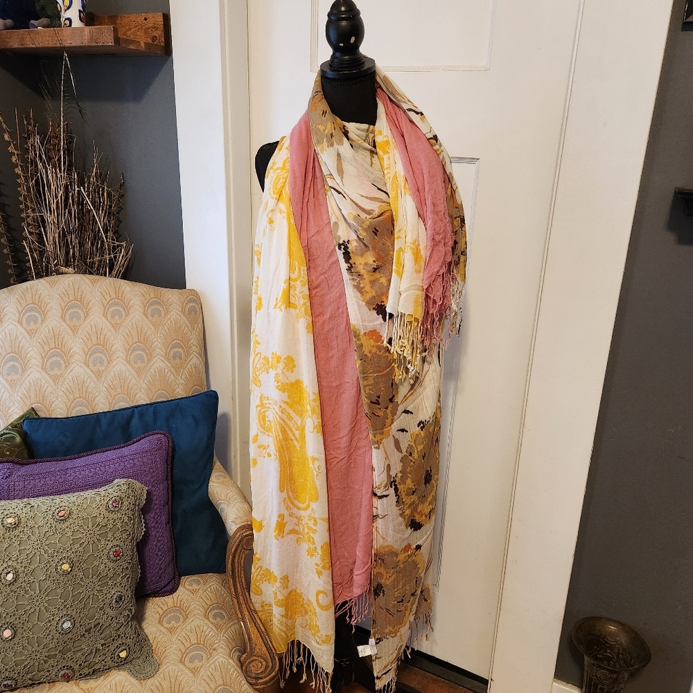 Scarves: Lucky (Yellow Floral), Salmon (Cejon), Yellow/Dk NY&Co (Brown/Tan/YLW)